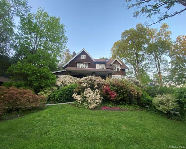 31 Seton Road, Larchmont, NY 10538