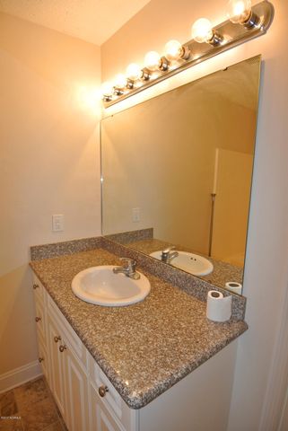 4031 Arbor Green Way, New Bern, NC 28562