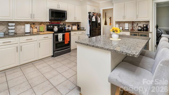 717 Pilgrim Forest Drive, Monroe, NC 28110