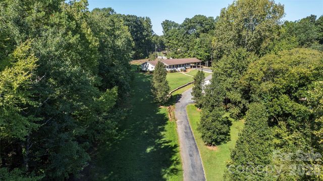 717 Pilgrim Forest Drive, Monroe, NC 28110
