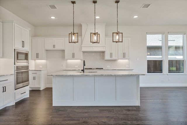 2817 Yarmouth Street, Celina, TX 75009