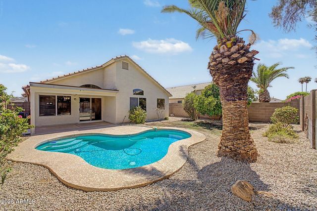 210 W MANOR Street, Chandler, AZ 85225