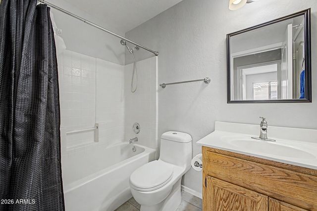 210 W MANOR Street, Chandler, AZ 85225