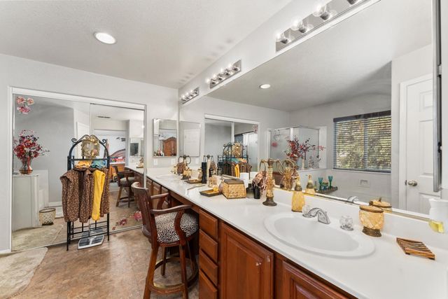 4253 Narraganset Way, Mather, CA 95655