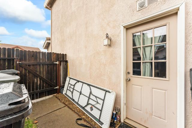 4253 Narraganset Way, Mather, CA 95655