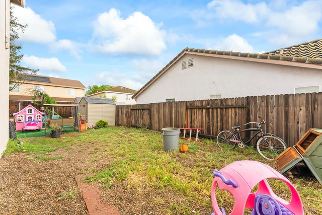 4253 Narraganset Way, Mather, CA 95655