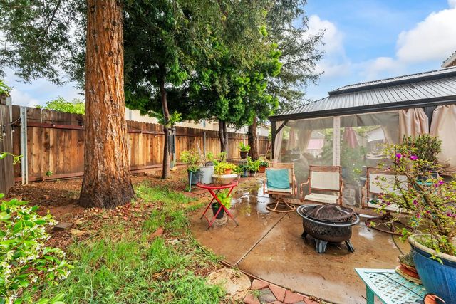 4253 Narraganset Way, Mather, CA 95655