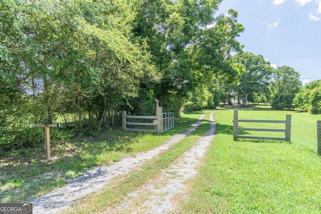 2003 Highway 323, Gillsville, GA 30543