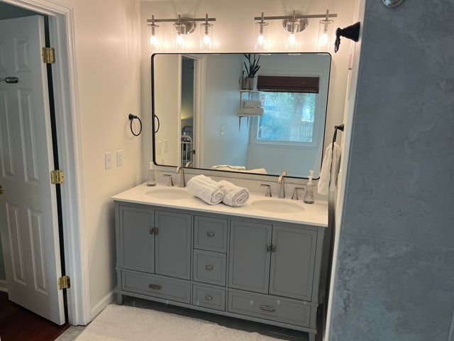 6 Leone Lane, Hanahan, SC 29410