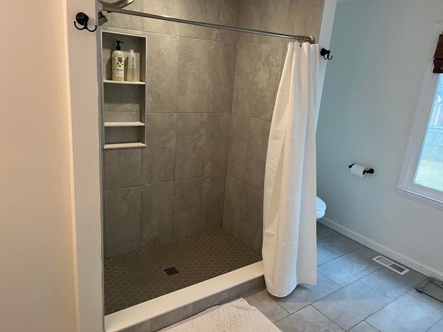 6 Leone Lane, Hanahan, SC 29410