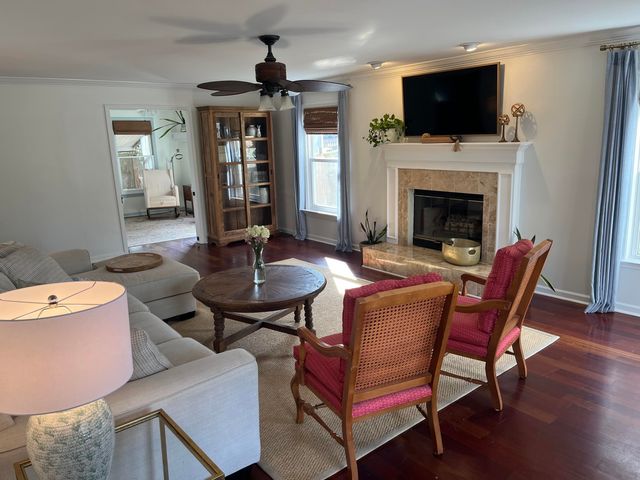 6 Leone Lane, Hanahan, SC 29410