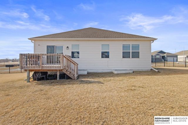 11617 S 191 Avenue, Gretna, NE 68028