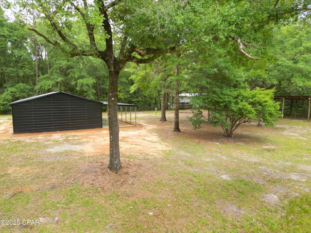 4934 Bluegill Way, Vernon, FL 32462