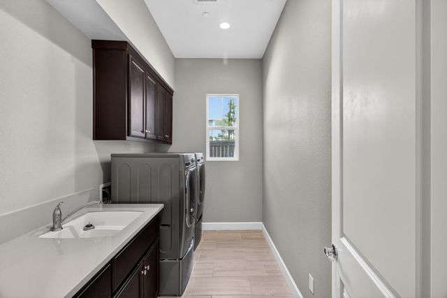 5041 Wagner Oak Way, El Dorado Hills, CA 95762