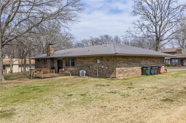 10008 Essex Place, Fort Smith, AR 72908