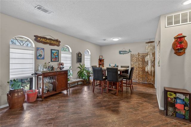 10008 Essex Place, Fort Smith, AR 72908