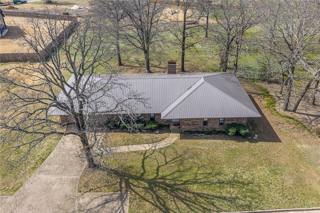 10008 Essex Place, Fort Smith, AR 72908