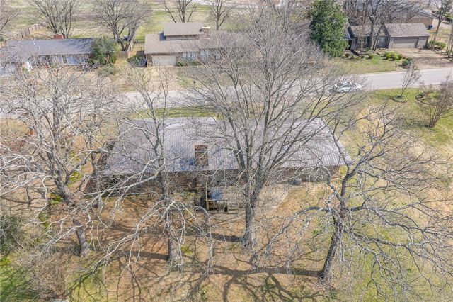 10008 Essex Place, Fort Smith, AR 72908