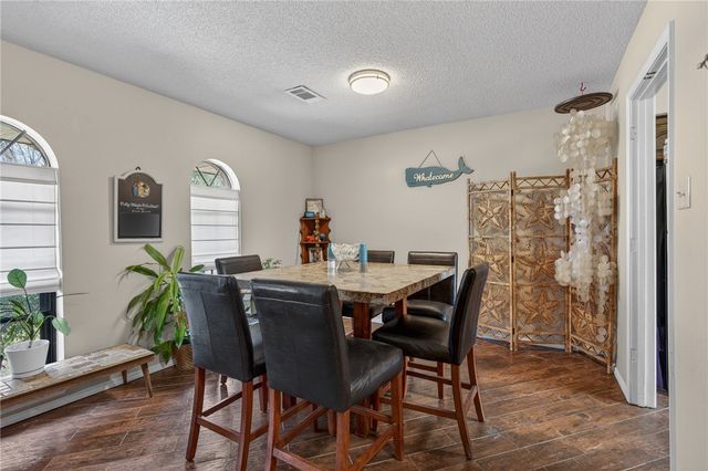 10008 Essex Place, Fort Smith, AR 72908