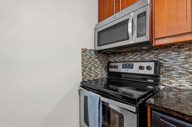 7685 Northcross DR 1121, Austin, TX 78757