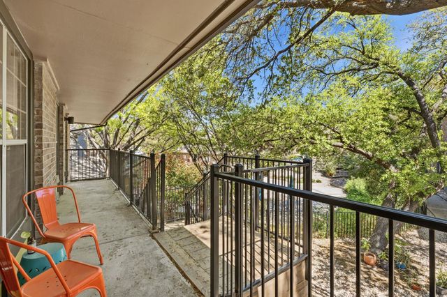 7685 Northcross DR 1121, Austin, TX 78757
