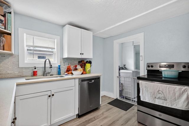 618 S Pine Street, Lake Worth Beach, FL 33460