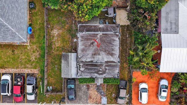 618 S Pine Street, Lake Worth Beach, FL 33460