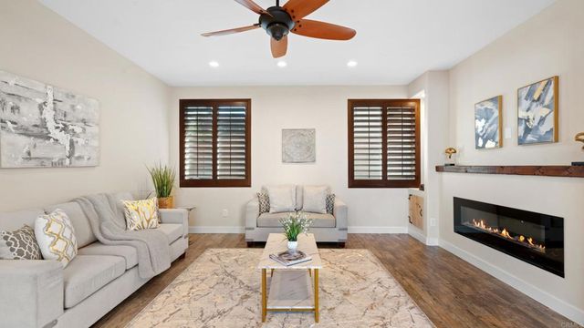 1209 Morgan Hill Dr, Chula Vista, CA 91913