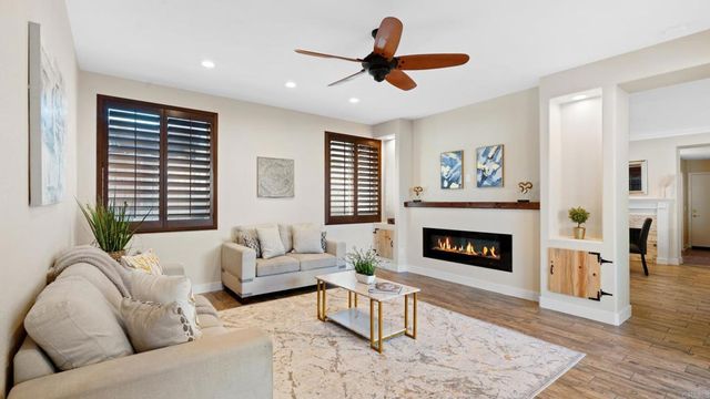 1209 Morgan Hill Dr, Chula Vista, CA 91913