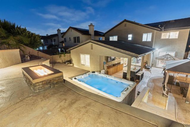 1209 Morgan Hill Dr, Chula Vista, CA 91913