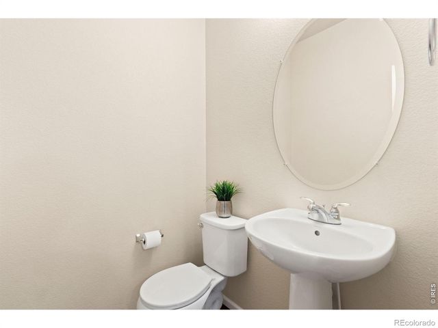 2270 Vermillion Creek Drive, Loveland, CO 80538