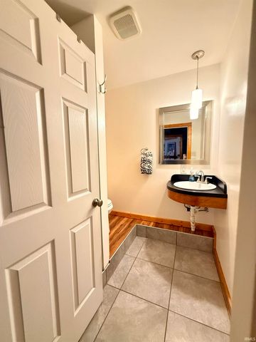 716 Gough Avenue, Boonville, IN 47601