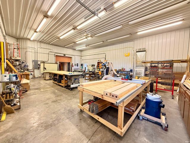 716 Gough Avenue, Boonville, IN 47601
