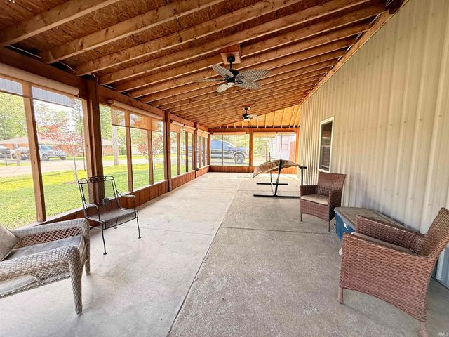 716 Gough Avenue, Boonville, IN 47601