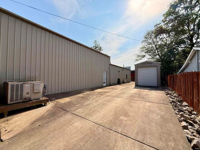 716 Gough Avenue, Boonville, IN 47601