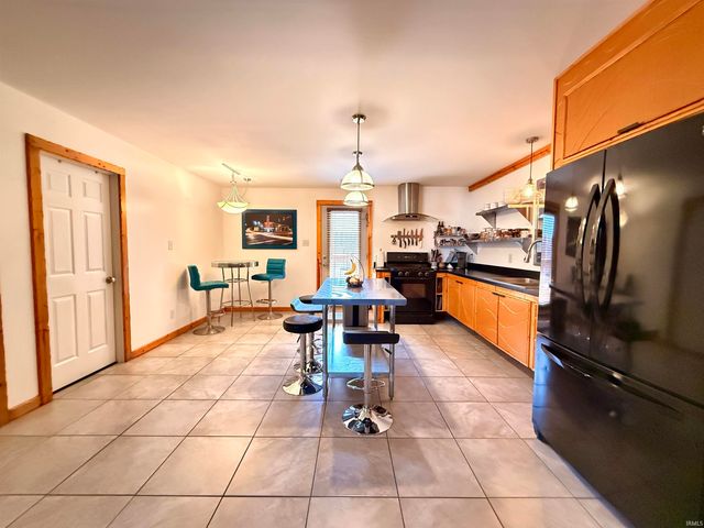 716 Gough Avenue, Boonville, IN 47601