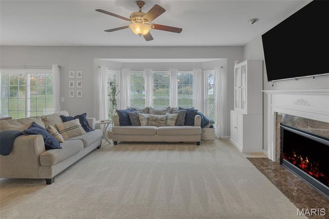 3944 Appaloosa Drive, Swansea, IL 62226