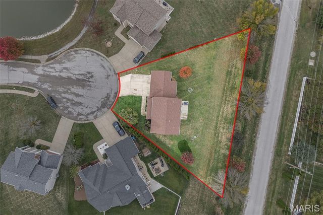 3944 Appaloosa Drive, Swansea, IL 62226