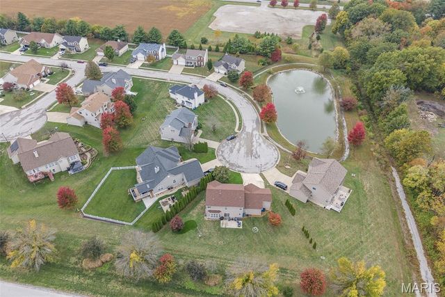 3944 Appaloosa Drive, Swansea, IL 62226