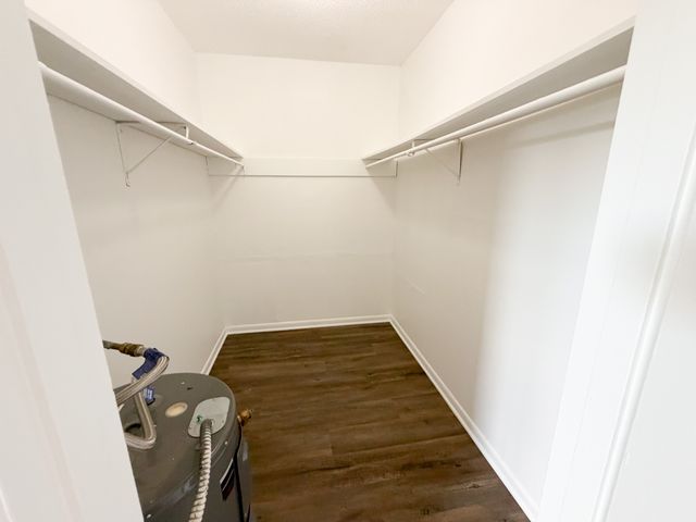 2014 Linden Ave Apt 12, Nashville, TN 37212