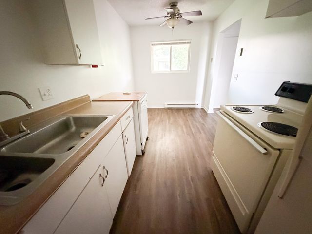 2014 Linden Ave Apt 12, Nashville, TN 37212