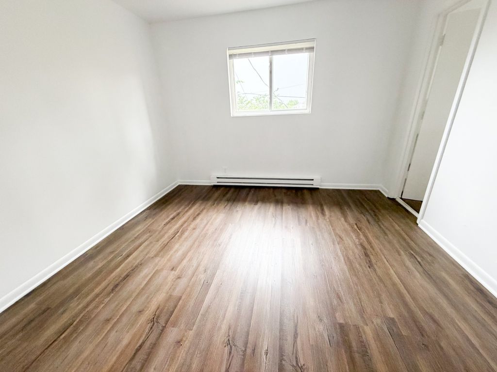 2014 Linden Ave Apt 12, Nashville, TN 37212