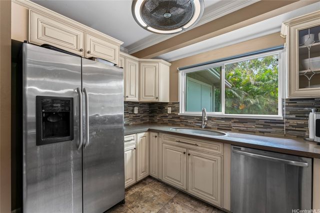 94-367 Hokuahiahi Street, Mililani, HI 96789