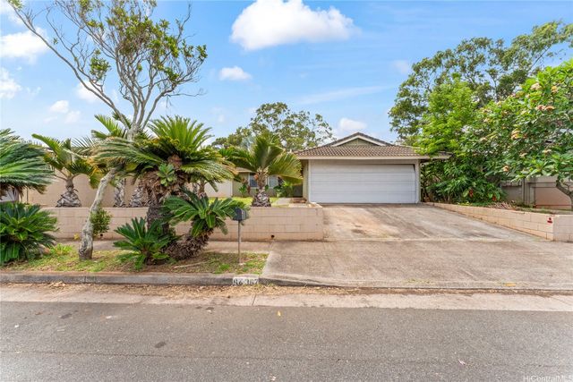 94-367 Hokuahiahi Street, Mililani, HI 96789