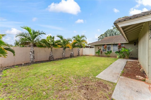 94-367 Hokuahiahi Street, Mililani, HI 96789