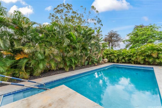 94-367 Hokuahiahi Street, Mililani, HI 96789
