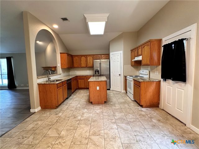 2029 Northview Drive, San Marcos, TX 78666