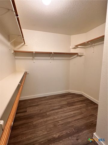 2029 Northview Drive, San Marcos, TX 78666