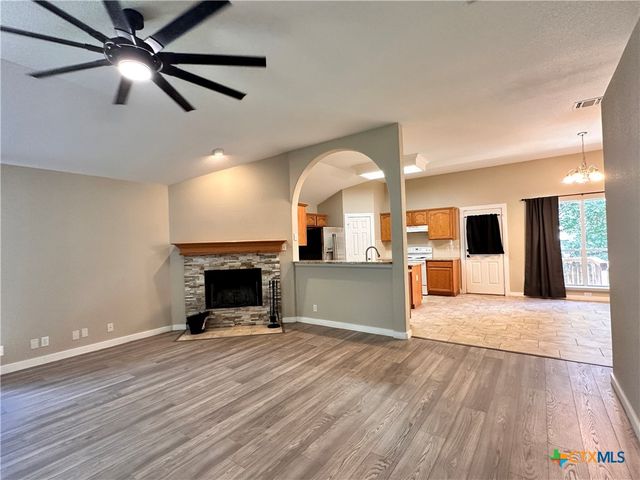 2029 Northview Drive, San Marcos, TX 78666