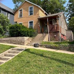 718 10th Avenue, Rockford, IL 61104